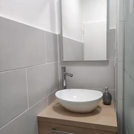 Charmant Appart-Proche Bordeaux Talence Exterior photo